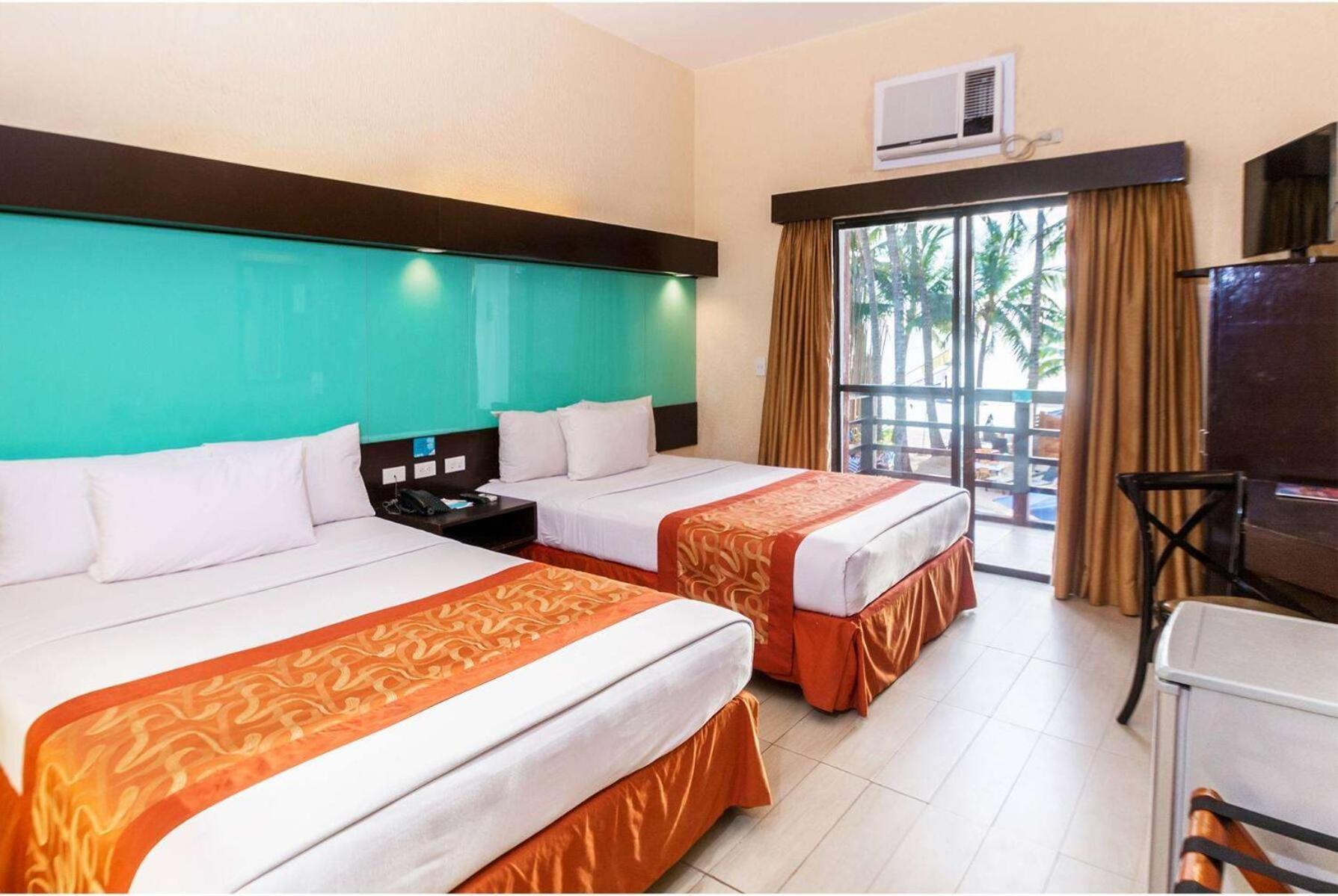 Microtel By Wyndham Boracay Balabag  Exterior foto